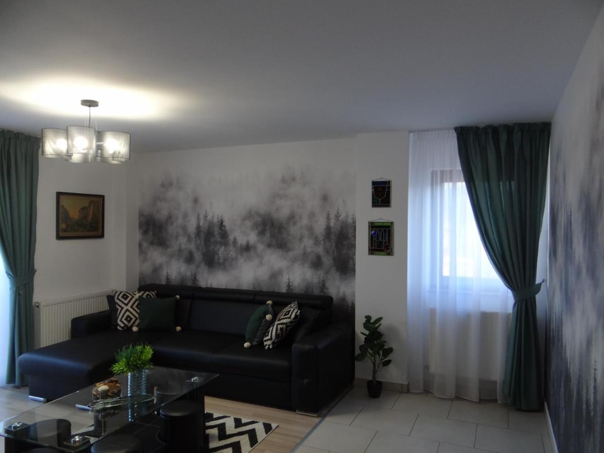 Rose Residence Gura Humorului Ngoại thất bức ảnh