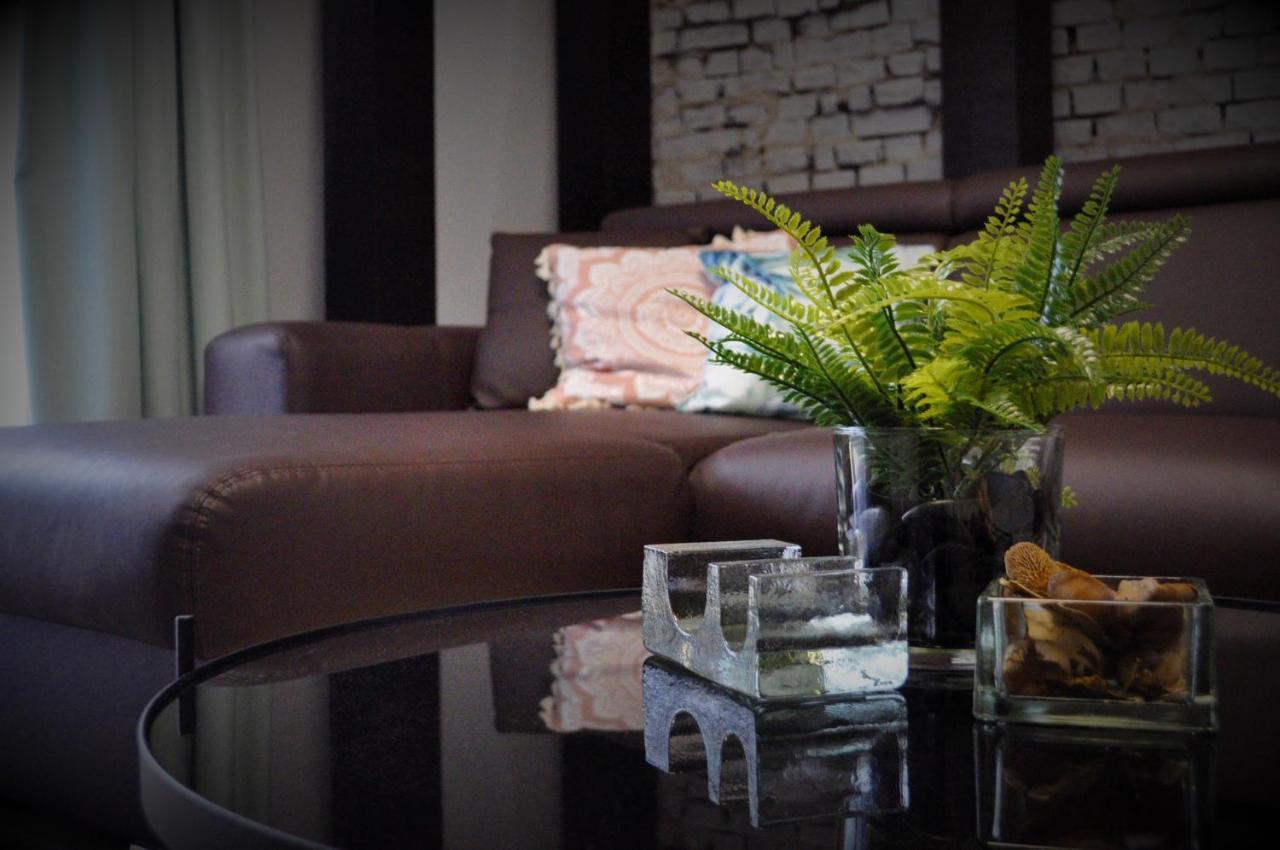 Rose Residence Gura Humorului Ngoại thất bức ảnh