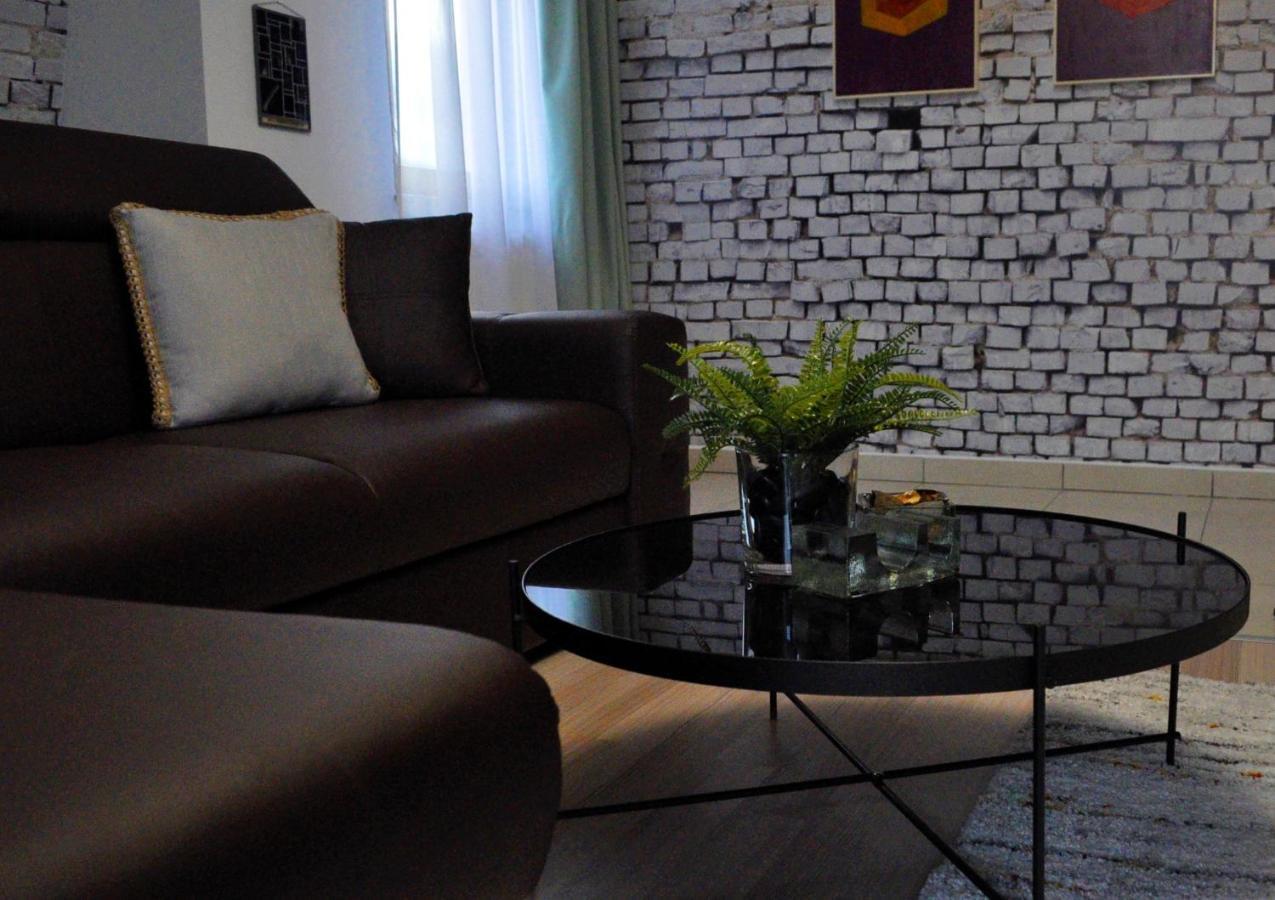 Rose Residence Gura Humorului Ngoại thất bức ảnh