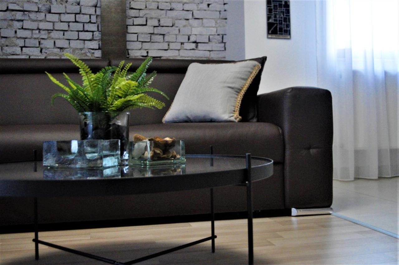 Rose Residence Gura Humorului Ngoại thất bức ảnh