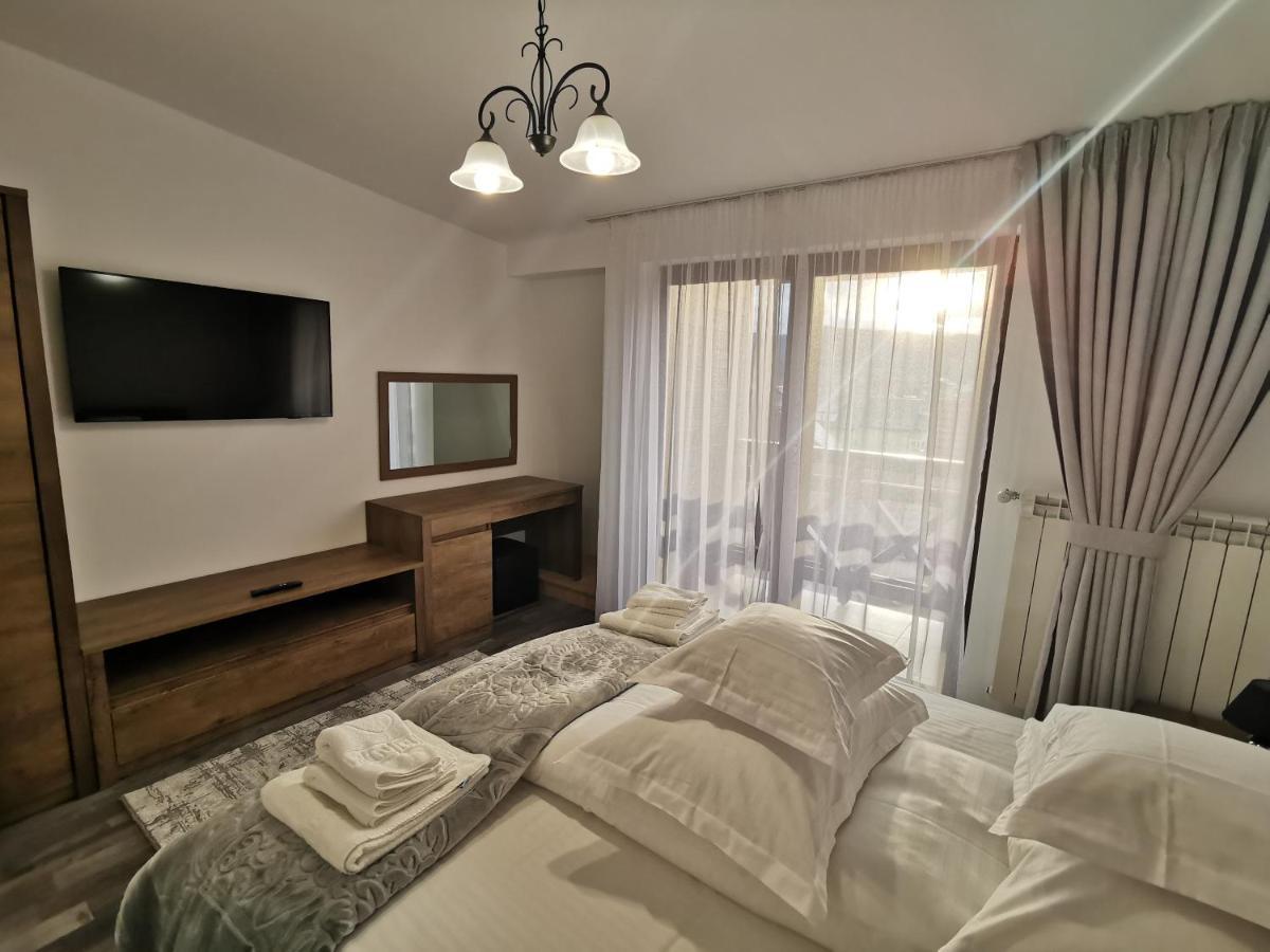 Rose Residence Gura Humorului Ngoại thất bức ảnh